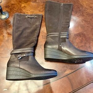 UGG Brown Leather Wedge Boots